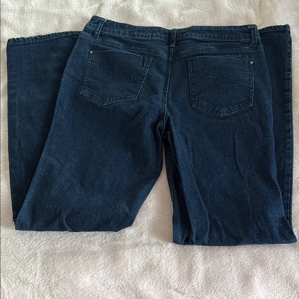 Dkny Blue Straight Leg Jeans Classic Style Size 8 - Picture 2 of 3